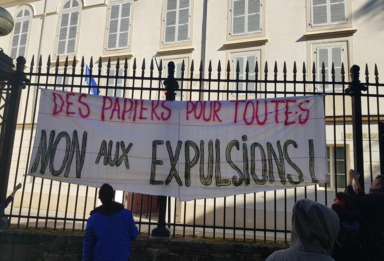 Foix : soutien à la famille Hazizi